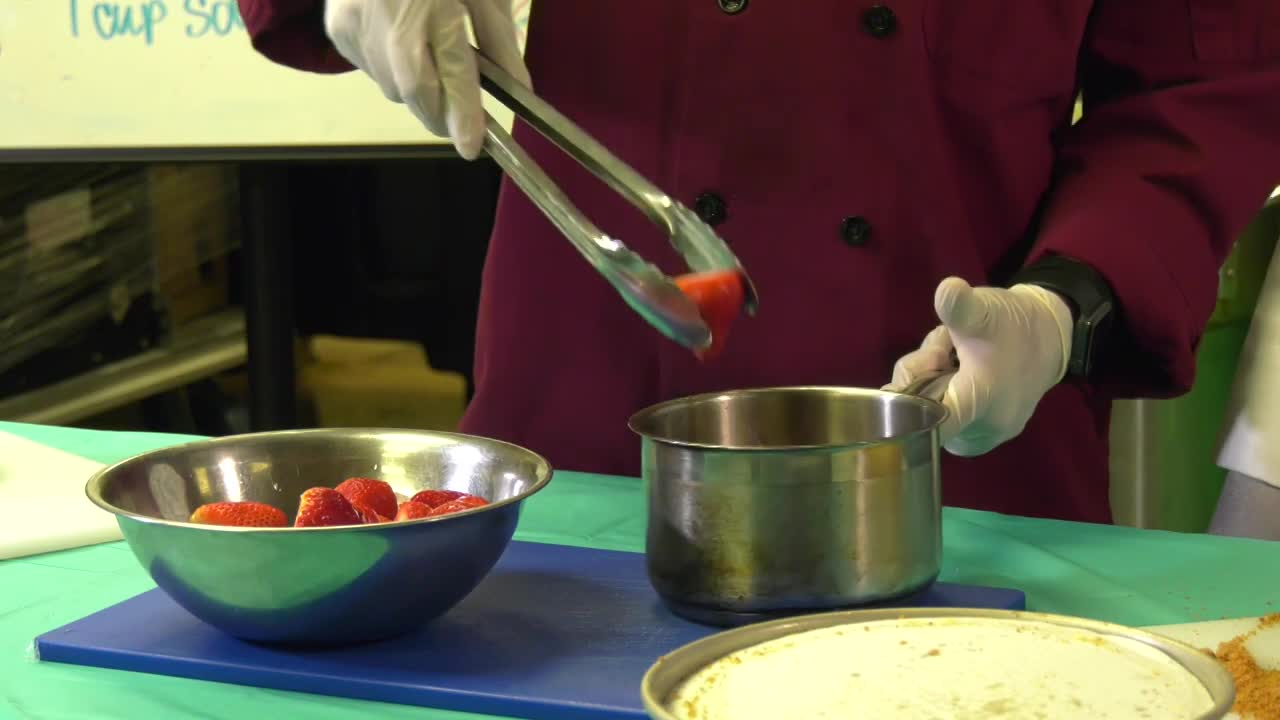 Thumbnail image for Teen Cuisine - Cheesecake